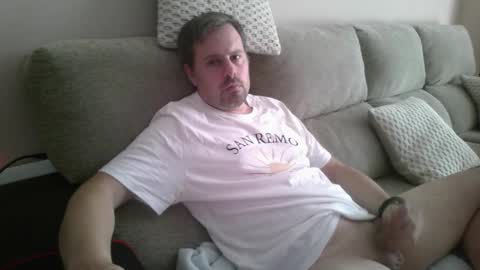 Snapshot of dili999 chatting on September 2025 05:46:01 PM dili999 online show from September 2025 05:46:01 PM