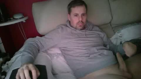 Snapshot of dili999 chatting on October 2025 05:02:02 PM dili999 online show from October 2025 05:02:02 PM