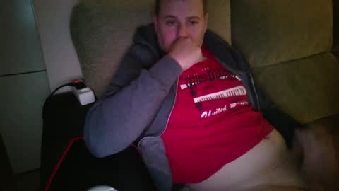 Snapshot of dili999 chatting on December 2025 10:26:01 PM dili999 online show from December 2025 10:26:01 PM