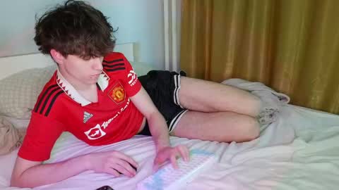 Dima online show from April 2026 04:33:02 PM