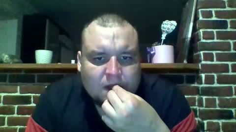 dimasvit5306 online show from April 2026 06:35:01 PM