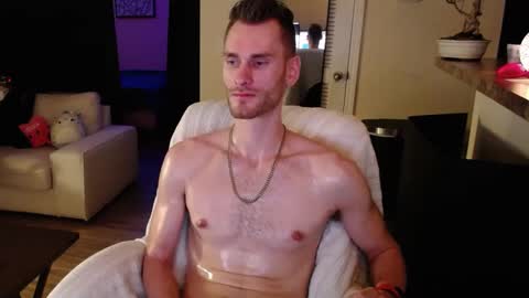 Meechii online show from February 2025 12:22:02 AM