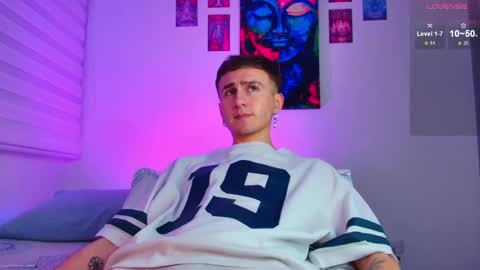 Snapshot of dimitri_bilak_ chatting on May 2026 01:57:16 AM Julian Independent Model online show from May 2026 01:57:16 AM