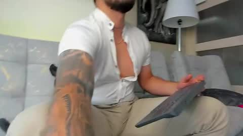 Snapshot of dimitri_master chatting on July 2026 09:45:02 PM Angel Dimitri online show from July 2026 09:45:02 PM