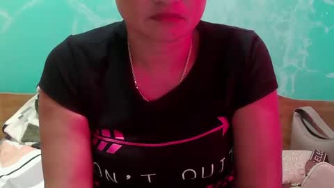 Snapshot of dimple_42 chatting on February 2025 03:25:01 AM Dimple online show from February 2025 03:25:01 AM