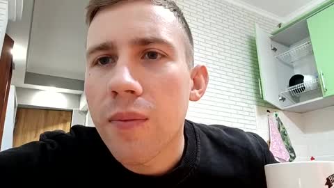 Snapshot of dimyanworld000 chatting on December 2024 09:57:01 AM D V online show from December 2024 09:57:01 AM