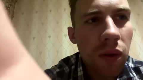 Snapshot of dimyanworld000 chatting on December 2024 12:23:01 PM D V online show from December 2024 12:23:01 PM