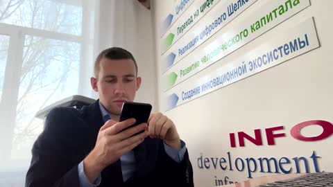 Snapshot of dimyanworld000 chatting on January 2025 10:04:02 AM D V online show from January 2025 10:04:02 AM