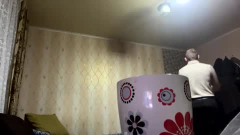 Snapshot of dimyanworld000 chatting on January 2025 12:35:01 PM D V online show from January 2025 12:35:01 PM