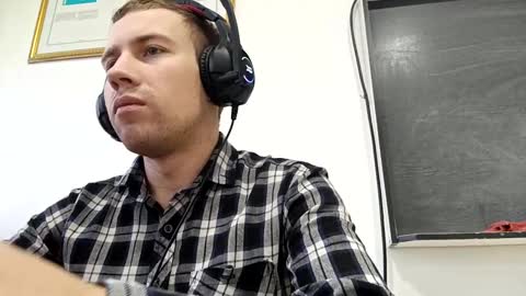 Snapshot of dimyanworld000 chatting on January 2025 11:01:02 AM D V online show from January 2025 11:01:02 AM