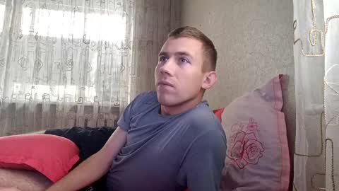 Snapshot of dimyanworld000 chatting on October 2025 08:46:02 AM D V online show from October 2025 08:46:02 AM