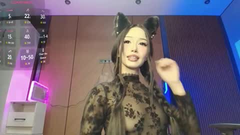 Snapshot of dion_lee9 chatting on February 2026 04:39:02 PM Reina online show from February 2026 04:39:02 PM