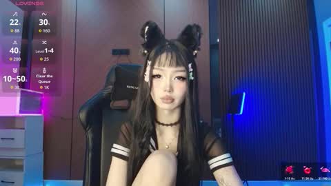 Snapshot of dion_lee9 chatting on March 2026 04:31:01 PM Reina online show from March 2026 04:31:01 PM