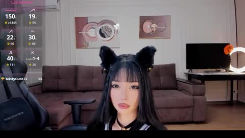 Reina online show from April 2026 01:49:01 PM