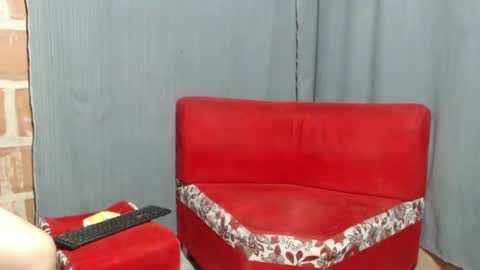 diosadeebano96 online show from December 2024 10:52:01 PM