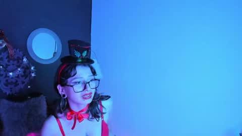 diosadelamor01 online show from December 2024 11:03:02 PM