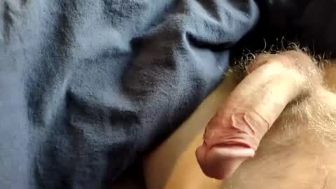 dirkd85 online show from April 2026 10:00:01 AM