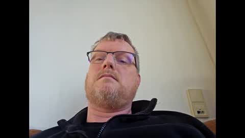 Snapshot of dirkkie1975 chatting on February 2026 10:03:02 AM dirkkie1975 online show from February 2026 10:03:02 AM