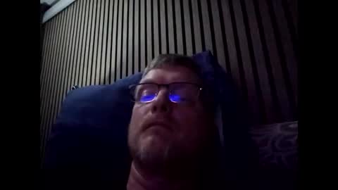 dirkkie1975 online show from June 2026 08:14:02 PM
