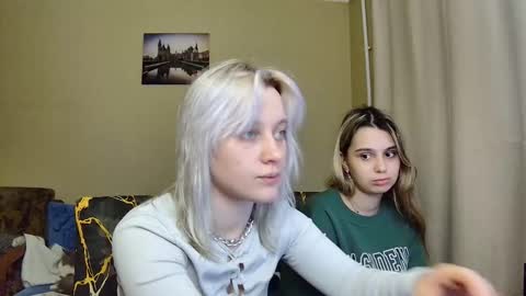 Dirty Kiss69 online show from November 2025 10:42:02 PM