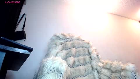 Snapshot of dirtybhot chatting on November 2025 02:35:02 AM I just want to be happy online show from November 2025 02:35:02 AM