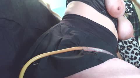 Snapshot of dirtydaisy1998 chatting on December 2024 09:46:01 PM Daisy Wylde online show from December 2024 09:46:01 PM