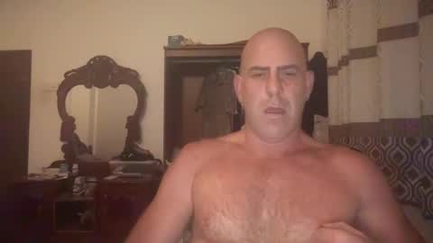 Snapshot of dirtydanlondon chatting on March 2025 06:11:02 PM Dirtydanlondon online show from March 2025 06:11:02 PM