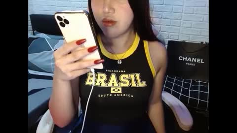 Snapshot of dirtylexa31 chatting on December 2024 04:31:01 PM LEXA online show from December 2024 04:31:01 PM