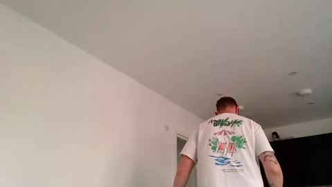 Snapshot of dirtylondon729 chatting on July 2026 01:21:02 PM Exhibitionist Ben online show from July 2026 01:21:02 PM