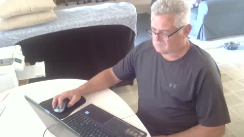 Joe online show from September 2025 03:03:02 PM