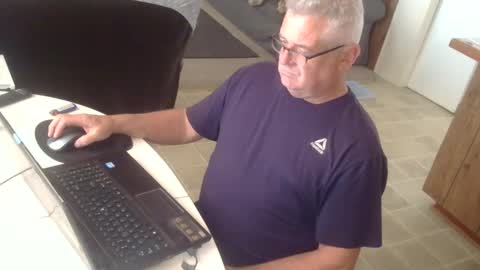 Joe online show from September 2025 08:02:01 PM