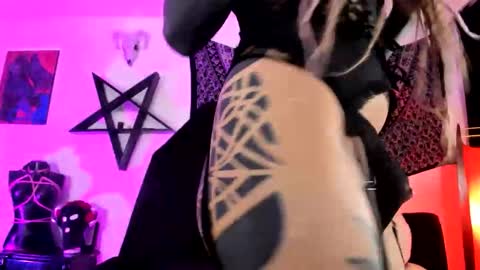 ONIX  online show from November 2025 08:30:01 PM