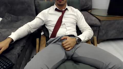 dirtyybooyy77 online show from May 2026 11:10:01 PM