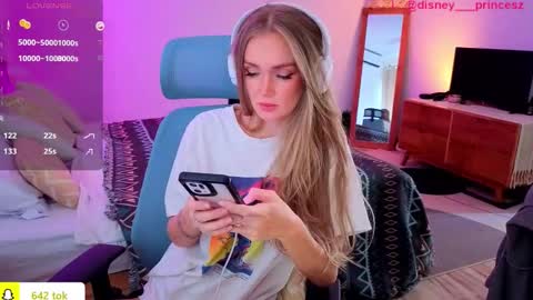 JASMINE online show from November 2025 03:49:02 AM