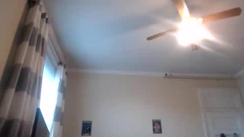 Snapshot of disr3sp3ctfully_dipp3d chatting on March 2025 03:18:01 PM Your Best Worst Nightmare online show from March 2025 03:18:01 PM