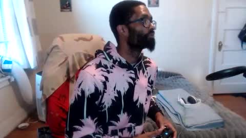 Snapshot of disr3sp3ctfully_dipp3d chatting on October 2025 12:33:01 PM Your Best Worst Nightmare online show from October 2025 12:33:01 PM