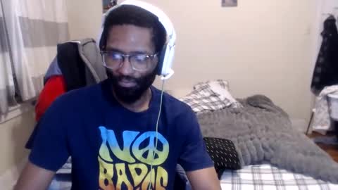 Snapshot of disr3sp3ctfully_dipp3d chatting on October 2025 06:24:01 AM Your Best Worst Nightmare online show from October 2025 06:24:01 AM