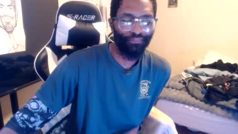 Snapshot of disr3sp3ctfully_dipp3d chatting on October 2025 11:25:01 AM Your Best Worst Nightmare online show from October 2025 11:25:01 AM