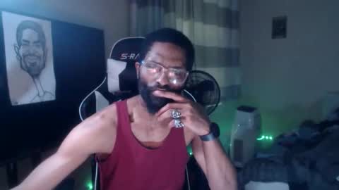 Snapshot of disr3sp3ctfully_dipp3d chatting on October 2025 12:40:02 PM Your Best Worst Nightmare online show from October 2025 12:40:02 PM