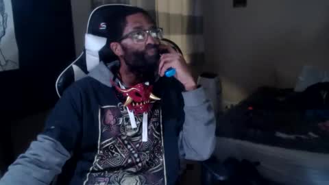 Snapshot of disr3sp3ctfully_dipp3d chatting on November 2025 12:29:02 PM Your Best Worst Nightmare online show from November 2025 12:29:02 PM