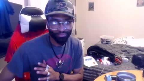 Snapshot of disr3sp3ctfully_dipp3d chatting on November 2025 02:06:02 PM Your Best Worst Nightmare online show from November 2025 02:06:02 PM