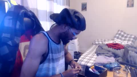 Snapshot of disr3sp3ctfully_dipp3d chatting on November 2025 08:02:01 PM Your Best Worst Nightmare online show from November 2025 08:02:01 PM