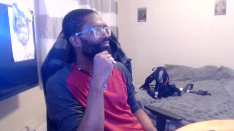 Snapshot of disr3sp3ctfully_dipp3d chatting on December 2025 08:08:02 AM Your Best Worst Nightmare online show from December 2025 08:08:02 AM