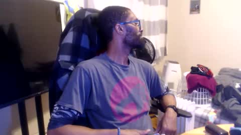 Snapshot of disr3sp3ctfully_dipp3d chatting on December 2025 12:58:01 PM Your Best Worst Nightmare online show from December 2025 12:58:01 PM