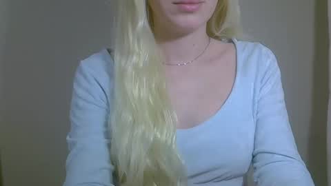 Snapshot of ditamilton chatting on November 2025 09:26:02 PM DitaMilton online show from November 2025 09:26:02 PM