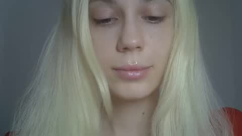 DitaMilton online show from March 2026 01:12:02 PM