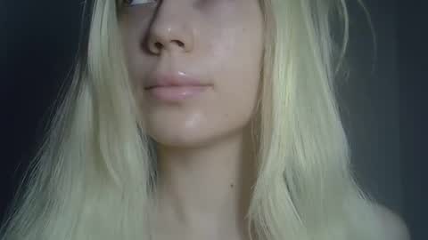 DitaVirraX online show from April 2026 01:09:02 PM