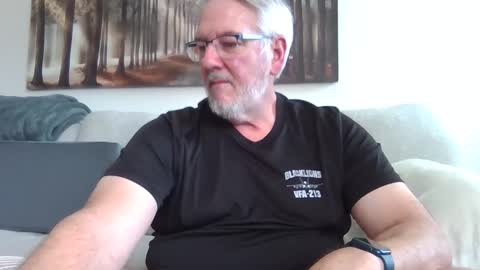 Snapshot of divadsialb chatting on March 2026 06:44:01 PM divadsialb online show from March 2026 06:44:01 PM