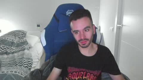 divan1000 online show from January 2025 12:44:02 PM