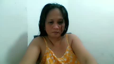 Snapshot of divinegrace10 chatting on November 2025 02:55:02 AM Divine Grace Close To Your Hear online show from November 2025 02:55:02 AM